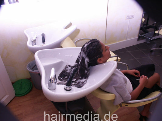 6090 Naomi barberette student backward wash 2 min video for download