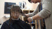 Charger l&#39;image dans la galerie, 4106 KristinaB 2015 4 haircut after coloring torture