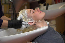 Load image into Gallery viewer, 488 Sonja 2 shampooing backward salon shampooing