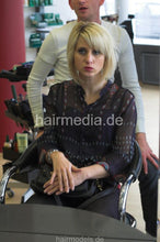 将图片加载到图库查看器，8027 Mannheim Oliwia 1 blonde bob salon backward shampooing hairwash by barber