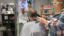 将图片加载到图库查看器，1168 barberette Justyna male client 2 haircut