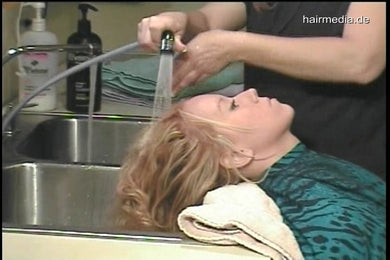 1061 Mandy 1 backward kitchen sink shampooing