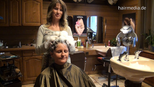 6157 MarikaS 2 upright salon hair shampooing