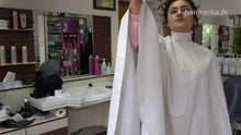 Load image into Gallery viewer, 1045 Melisa self caping session barberette in vintage barbershop