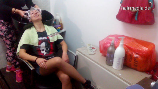 8133 Michaela 5 backward shampoo cam 2, 5 min HD video for download