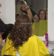 Charger l&#39;image dans la galerie, 6026 Sommer yellowcape shampoo and classic wetset