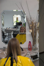 Laden Sie das Bild in den Galerie-Viewer, 6021 1 Franzi by Stella forward wash salon shampooing in Dederon apron