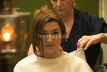 Carica l&#39;immagine nel visualizzatore di Gallery, 6142 Romana s0641 1 wash salon backward shampooing Mainz Salon hairdresser