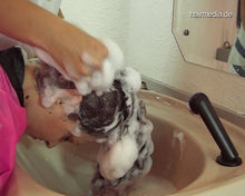 将图片加载到图库查看器，196 NicoleW 3 forward wash by Larissa white apron shampooing