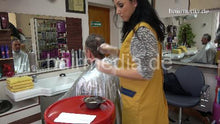 将图片加载到图库查看器，2002 HF NV by AnjaS in towel hair coloring torture in large and heavy PVC shampoocape