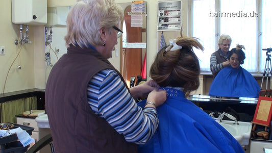8141 OlgaO 4 caping show in barbershop at barberchair