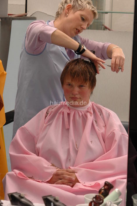 841 Kerstin 3 cut and blow