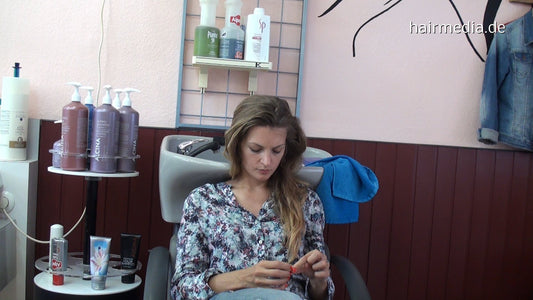 378 AlexandraL 3 by Kia cam2 salon shampooing