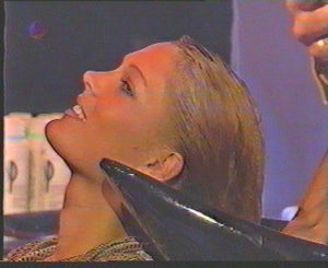 0036 owe 7 shampooing in germany 1990 on TV show stage live