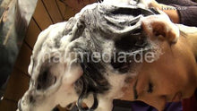 Cargar imagen en el visor de la galería, 9046 Parwana 1 forward shampoo hairwash in salon bowl