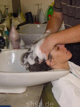 将图片加载到图库查看器，858 Lisboa Simone backward shampoo TRAILER