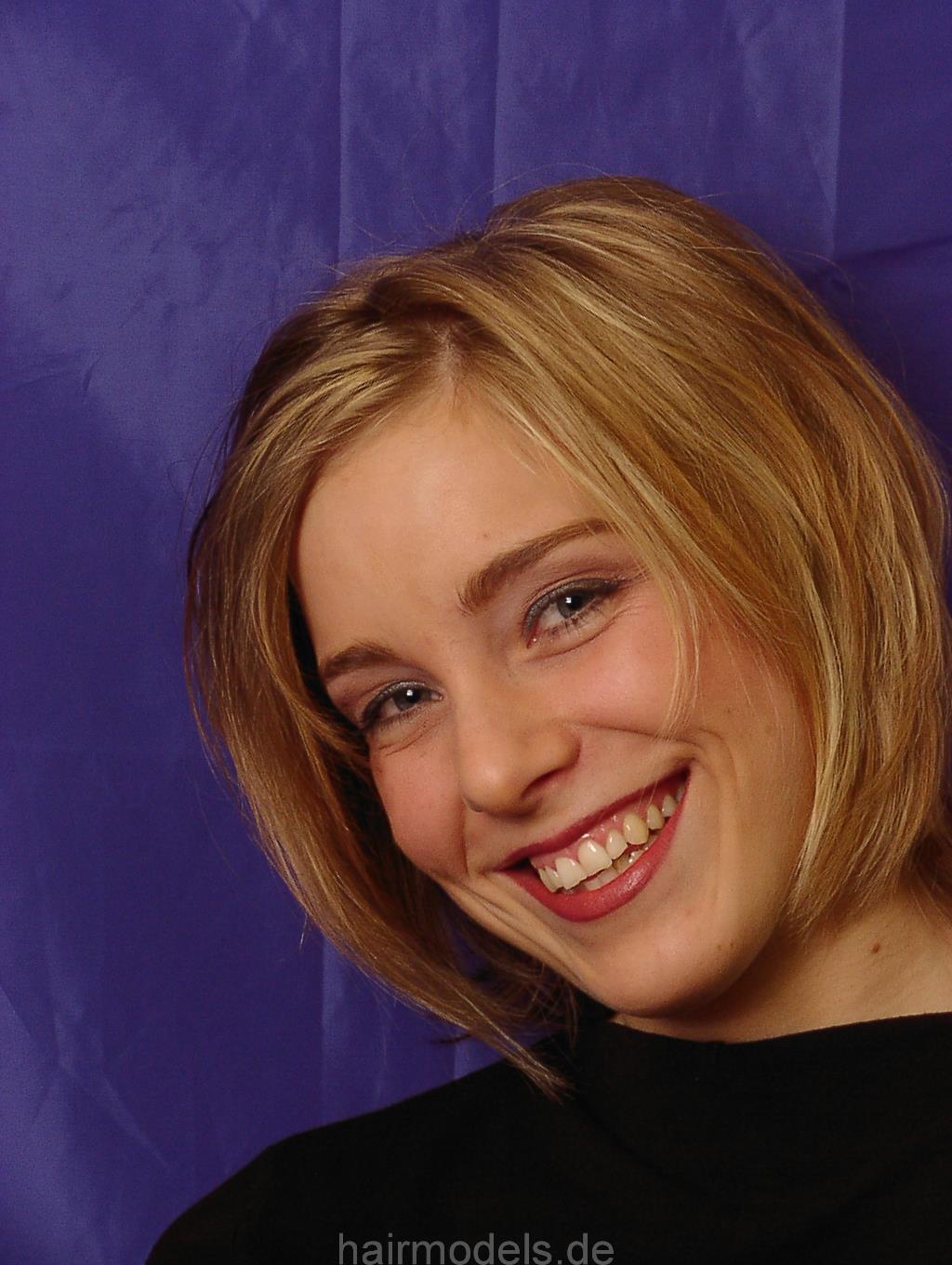 833 Britta Recklinghausen by Fr. Blüggel home shampoo color and haircut