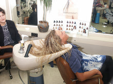Load image into Gallery viewer, 332 RE Dani blonde curly hair by barber backward wash shampooing