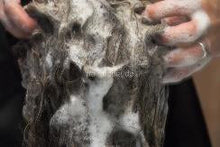 Carica l&#39;immagine nel visualizzatore di Gallery, 500 RG GDR UtaH forward wash hair in salon by barberette