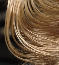 Carica l&#39;immagine nel visualizzatore di Gallery, 879 Kleckse 2 Riesa haircutting blonde teen by mature barerette