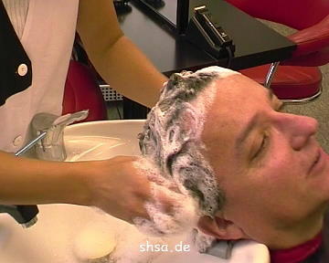 224 Male shampoo and cut by GDR barberette 14 min video for download