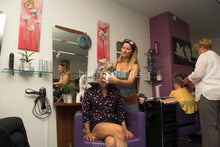 将图片加载到图库查看器，9067 Part 01 Alexandra upright shampooing at hairsalon hairwash