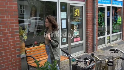 7202 Ukrainian hairdresser in Berlin 220515 2nd 3 haircut and blow by barber, Zoya controlled