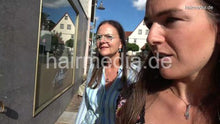 Load image into Gallery viewer, 1157 1 Felicitas and mom at special forward washing salon intro
