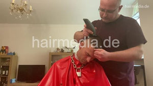 2012 20210513 lockdown fathersday buzzcut, headshave and uprightshampoo by hobbybarber in home office