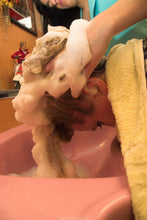 Carica l&#39;immagine nel visualizzatore di Gallery, 7011 s0628 2 firm milf hairwash, salon shampooing forward