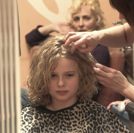7031 4 young girl perm 3