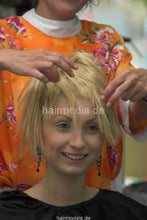 Load image into Gallery viewer, 774 barberette student AnnaG 1 firm shampooing forward by LauraB