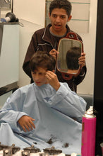 将图片加载到图库查看器，221 Berisa young boy buzz and headshave Part 1 haircut by friend
