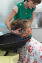 Load image into Gallery viewer, 673 Birgit Kultsalon 1 shampoo hairwash in mobile sink in RSK apron back button