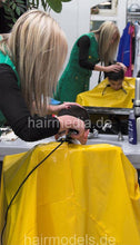 Load image into Gallery viewer, 247 Swetlana buzzing young boy in barbershop Nyonkittel Vinylcape