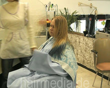 Cargar imagen en el visor de la galería, 500 Karolina thick blue hair teen strong forward shampooing hairwash