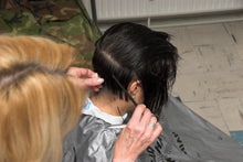 Cargar imagen en el visor de la galería, 8028 Kerstin 1 cut and nape buzz punishment by barber truckdriver in barberchair