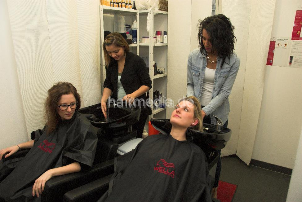 355 Laura and Hannah synced watching salon backward shampooing