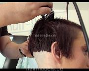 898 5 Sandra, clippercut buzzcut headshave by barber 4-hand