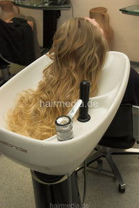 6105 08 LenaF wash fresh styled hair shampooed again
